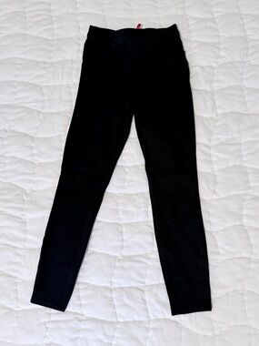 SPANX Black Straight Leg Women’s Pull On Black Denim Jeans Size Small
